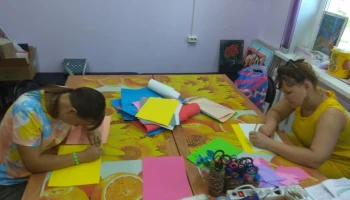 Мастер-класс по созданию цветов из фоамирана